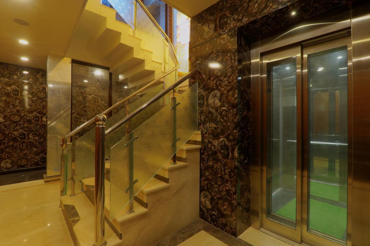 Shri Tirupati Residency Otel Lucknow Dış mekan fotoğraf